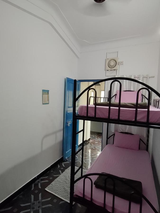 Goanvibes Hostel Anjuna Exterior photo